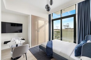 Free WiFi - Studio Minutes to Downtown (Dubai)