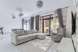 TV - Free housekeeping visits during your stay - StayShort - Warm & Spacious 3 Bedroom in The Greens that Sleeps 8 (The Greens)