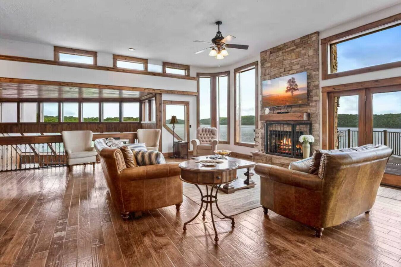 TV connectée, cheminée