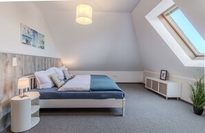 WiFi - Wenkendeck – Spacious Apartment with Fireplace (Wenkendorf)