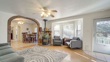 House (3 Bedrooms) | Bahagian dalam