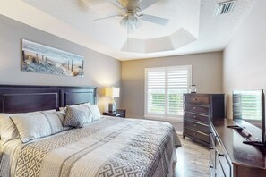 House (3 Bedrooms) | Interior - The Cove House: Walk to Brownwood Sq (Wildwood)