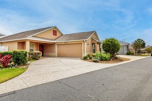 House (3 Bedrooms) | Interior - The Cove House: Walk to Brownwood Sq (Wildwood)