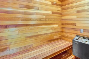 Casa (2 Bedrooms) | Interior