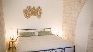 Bügeleisen/Bügelbrett, WLAN, Bettwäsche