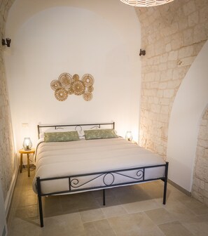 Fer et planche à repasser, Wi-Fi, draps fournis