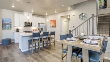 Leilighet (3 Bedrooms) | Innvendig