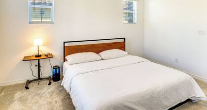 Patio + Pool Access: Wfh-friendly Las Vegas Hub!