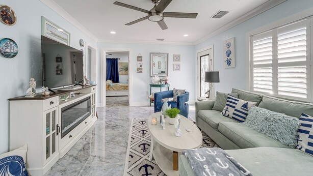 House (2 Bedrooms) | Interior - Steps to Madeira Beach! Modern Family Getaway (Madeira Beach)
