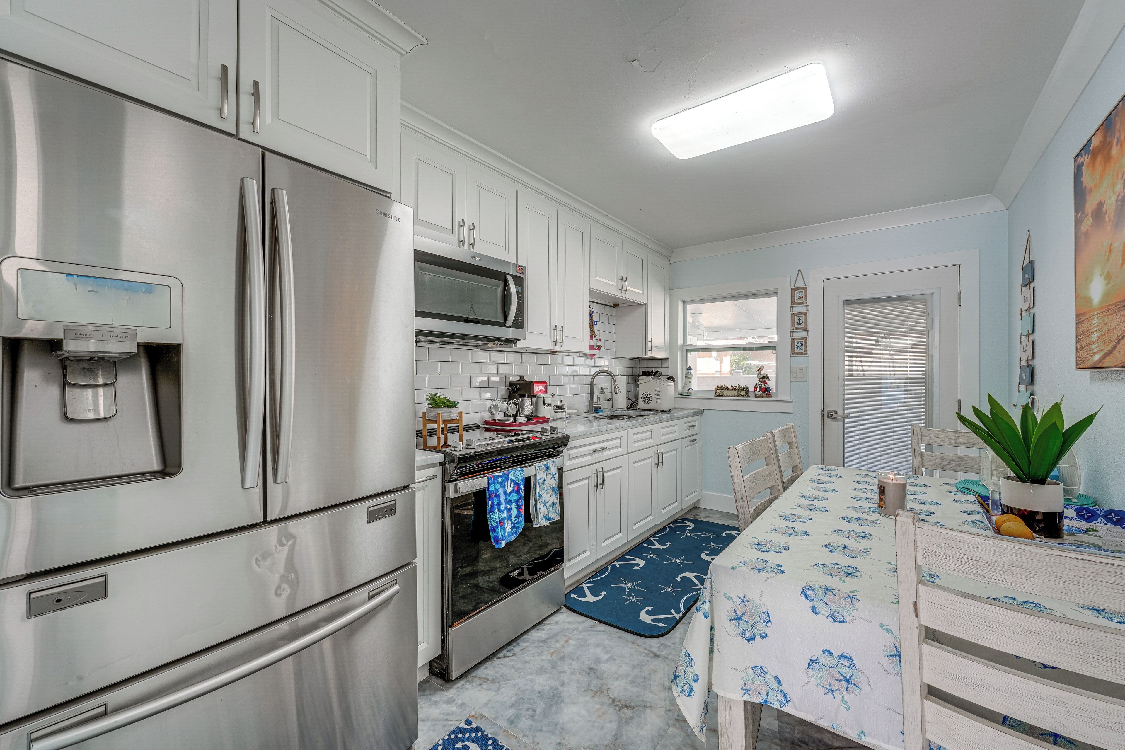 Rumah (2 Bedrooms) | Interior