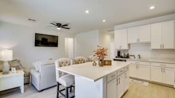 Casa (3 Bedrooms) | Parte interna