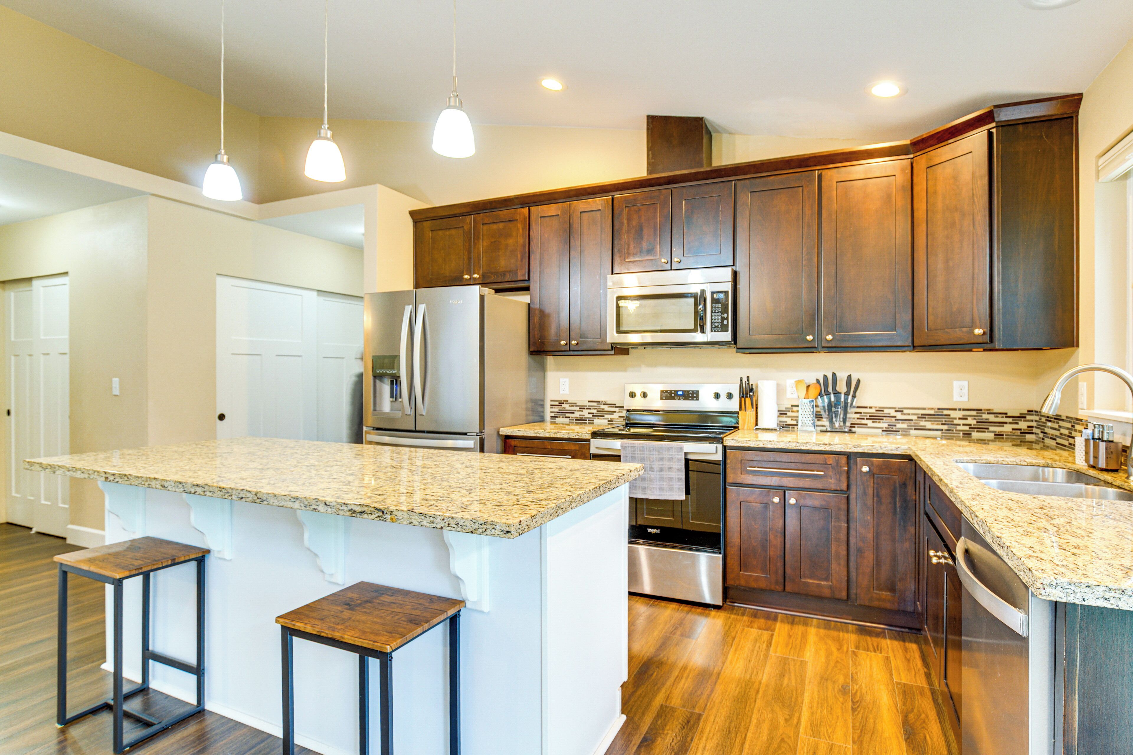 House (3 Bedrooms) | Interior