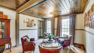 House (4 Bedrooms) | Bahagian dalam