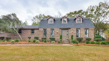 Maison (4 Bedrooms) | Façade de l’hébergement
