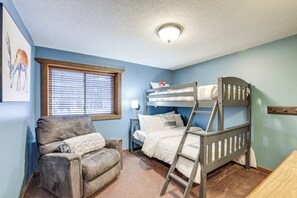 Ev (4 Bedrooms) | İç mekân