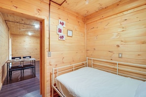 Apartment (1 Bedroom) | Interior - Hike, Fish, Sip & Ski: Quiet Apt in Mountain City (Mountain City)