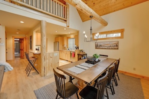 House (3 Bedrooms) | Interior - Game Room & 5 Pools: Chalet at Eagle Crest Resort (Redmond)