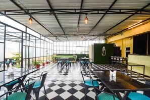 Restaurant - Hotel Maanvad Garh by Keshav Residency (Udaipur)