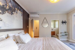 3 多间卧室、办公桌、熨斗/熨衣板、WiFi