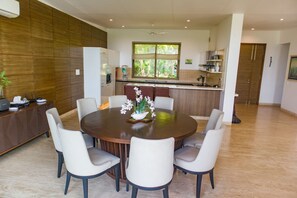 House | 3 bedrooms - 3bhk Field View Villa Near LPK and Candolim Beach (Nerul)