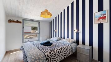 Strygejern/strygebræt, Wi-Fi, sengetøj