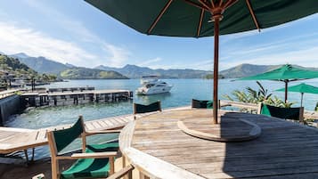 Villa | Outdoor dining