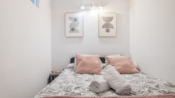 2 chambres, fer et planche Ă repasser, Wi-Fi, draps fournis