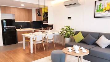 55-inch Smart TV with digital channels