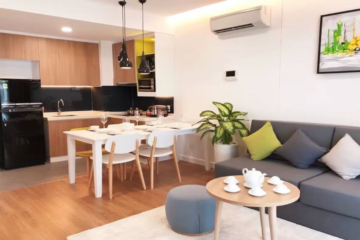 55-inch Smart TV with digital channels