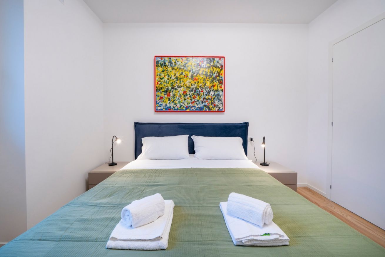 Tabla de planchar con plancha 