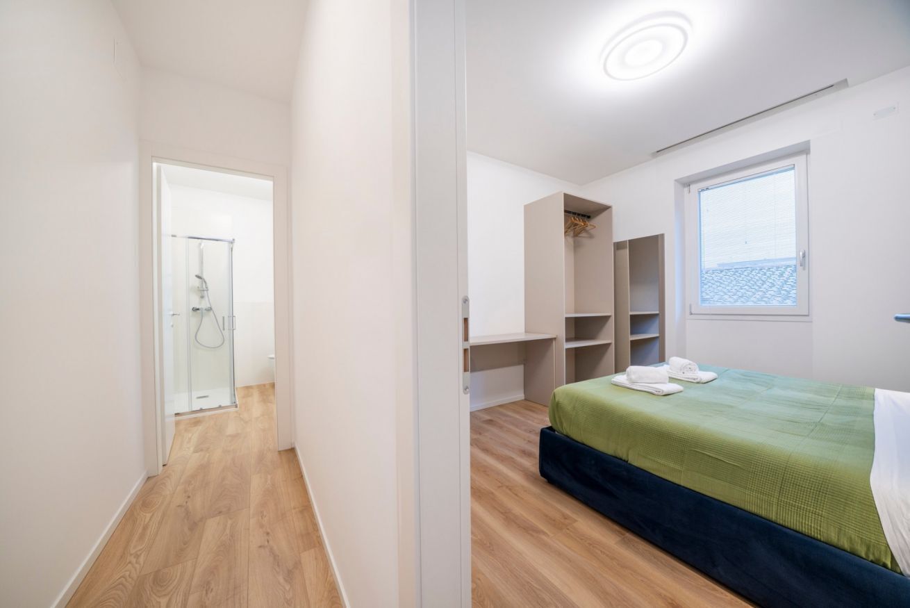 Fer et planche à repasser