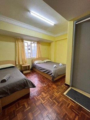 Iron/ironing board, WiFi, bed sheets - Bderiah Cameron Guest House +Wi-Fi-Netflix-Garden view (Tanah Rata)