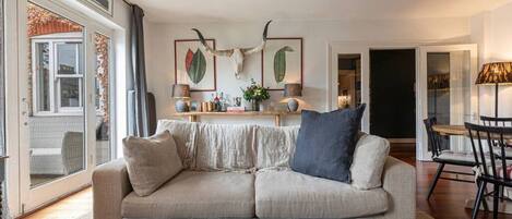 Télévision, espaces bureaux