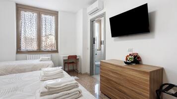 1 camera, Wi-Fi, lenzuola