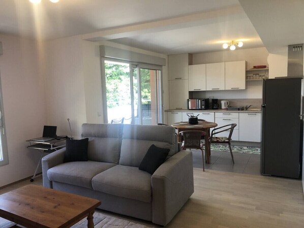 Interior - Appartement 48m² 1 chambre, garage, proche du lac (Aix-les-Bains)
