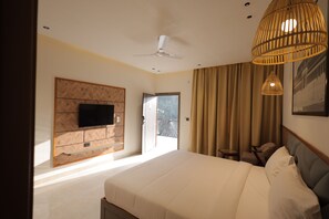 Premier Double Room, Pool View | Frette Italian sheets, premium bedding, down comforters - The Aralia (Dehradun)