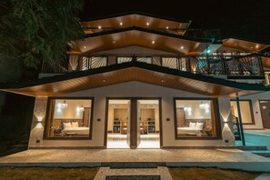 In-room safe, soundproofing, iron/ironing board, free WiFi - The Aralia (Dehradun)