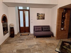 Apartment, 1 Bedroom | Interior - The Alba & Tramonto Cellar (Pimonte)