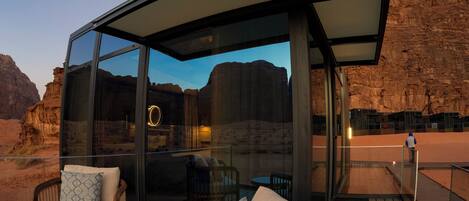 Star View Superior King Room with Balcony