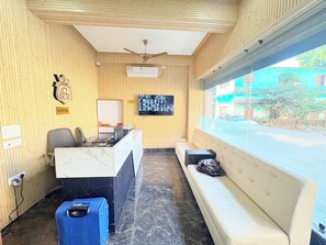 Reception - Hotel Ganesha Inn Siliguri (Siliguri)