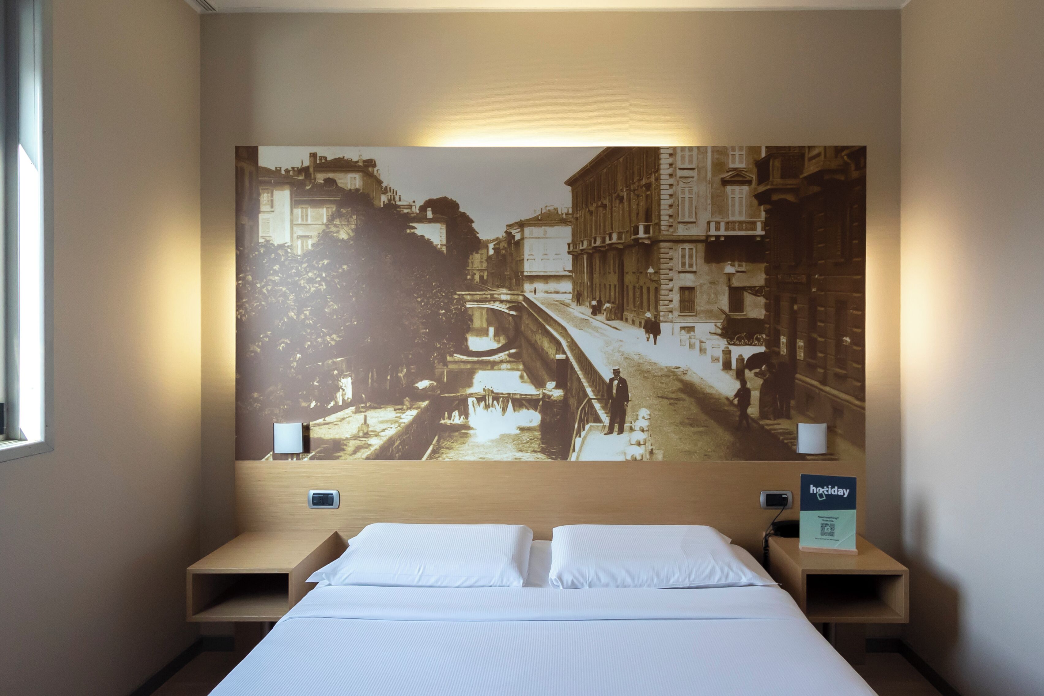 Caja de seguridad en la habitaci ón, escritorio y wifi gratis 