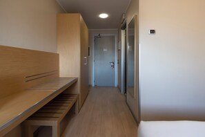 Standard Double Room, 1 Double Bed | In-room safe, desk, free WiFi - Hotiday Milano Navigli (Milan)
