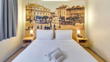 Doppia Standard, 1 letto matrimoniale | Una cassaforte in camera, una scrivania, Wi-Fi gratuito