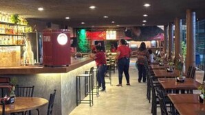 Ảnh chưa phân loại, 5 trong số 33 ảnh, nút