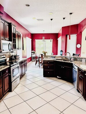 Hus - 5 soveværelser | Privat køkken