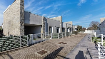 Enceinte de lâhĂ©bergement