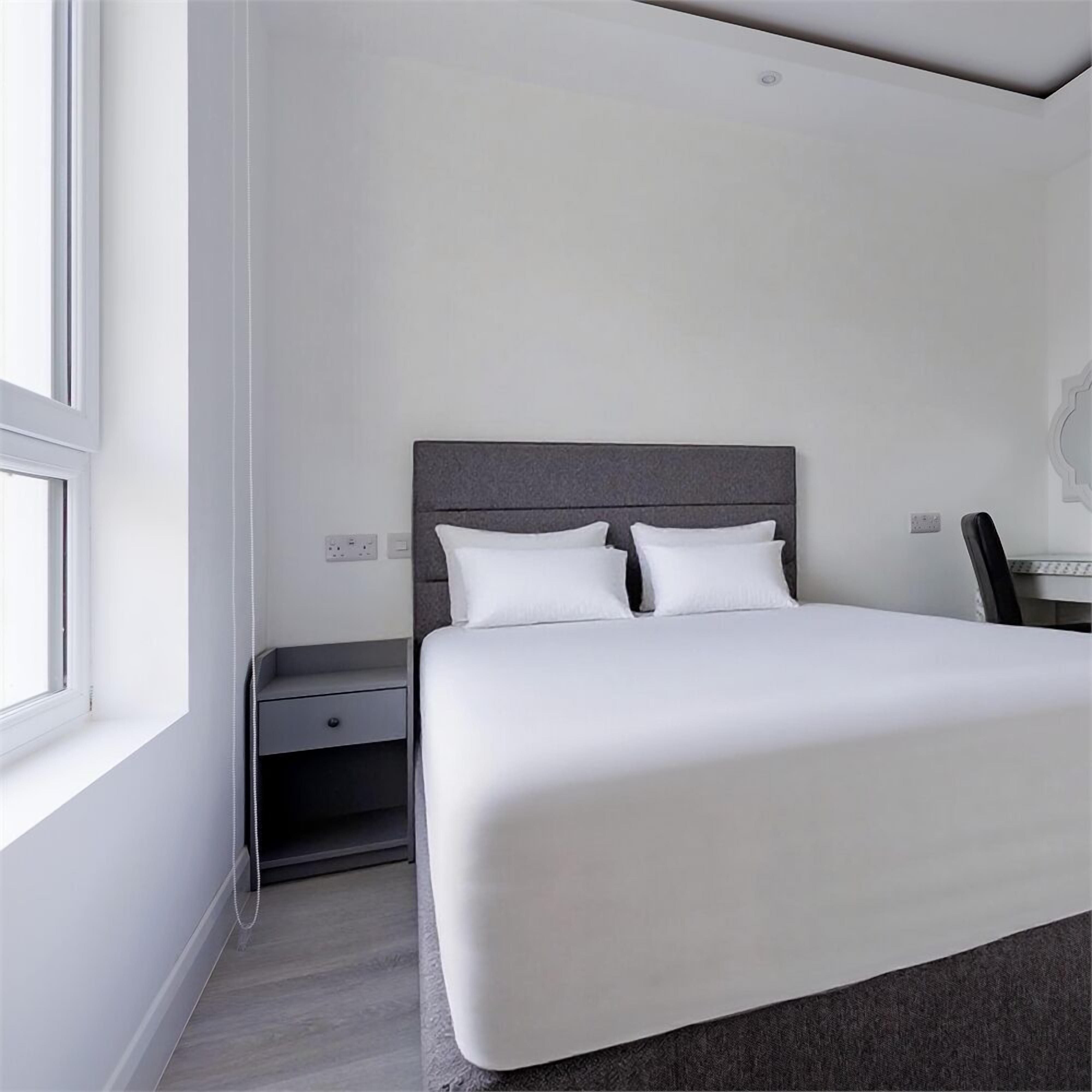 Standard Double Room | Free WiFi