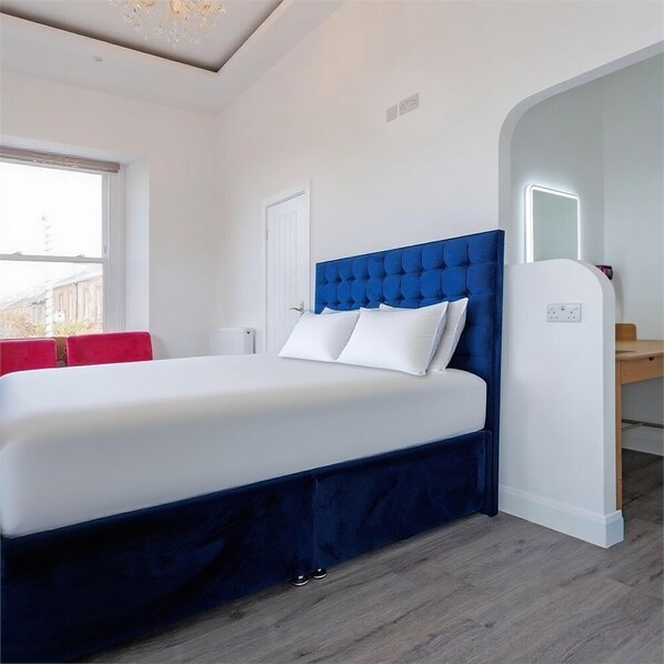 Superior Quadruple Room, 1 King Bed with Sofa bed