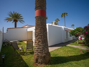 Outdoor dining - Cotes Home Beach By Canariasgetaway (Playa del Ingles)