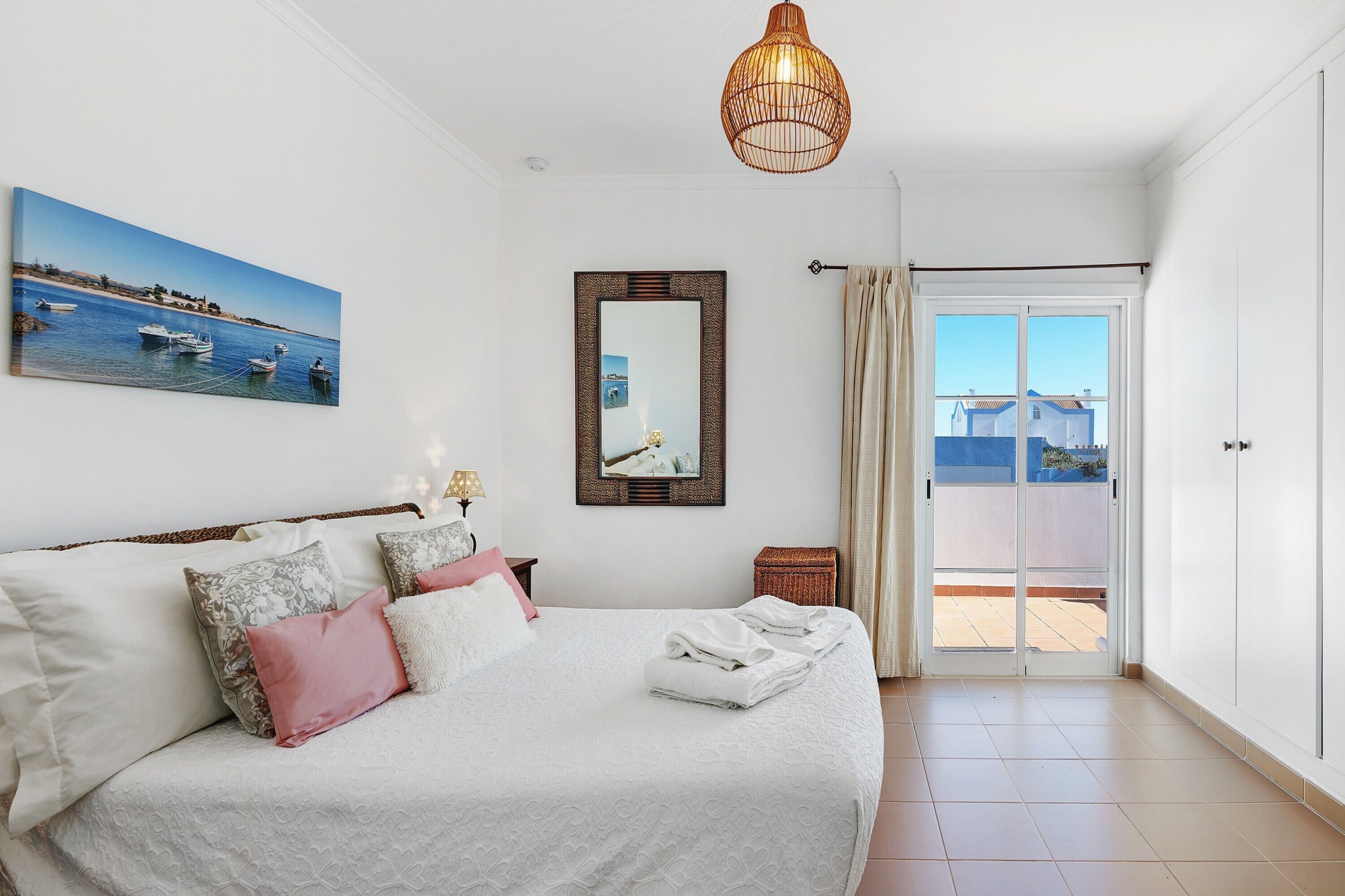 Ferro/asse da stiro, Wi-Fi, lenzuola